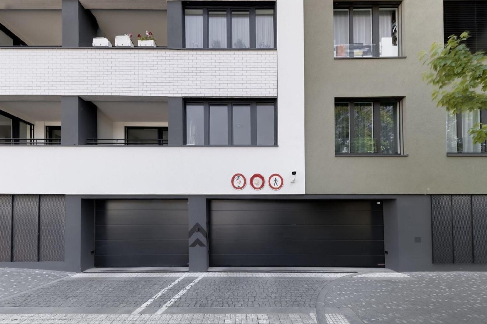 Holesovice Delight: Modern Comfort With A Twist In Prague 7 Dış mekan fotoğraf