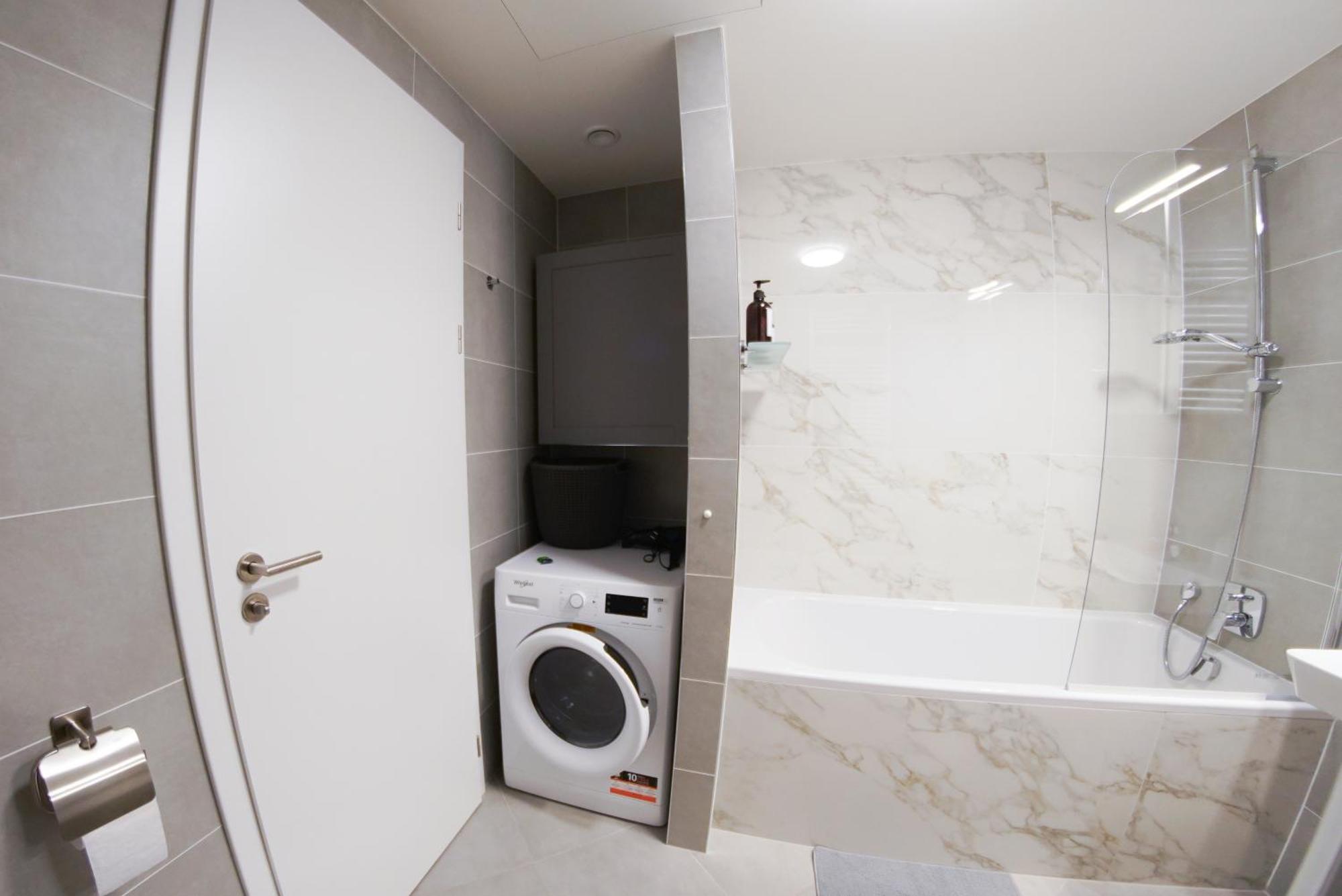 Holesovice Delight: Modern Comfort With A Twist In Prague 7 Dış mekan fotoğraf